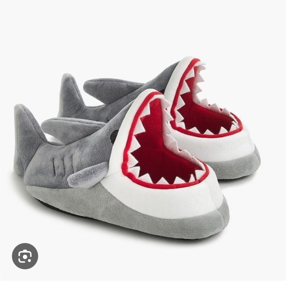 Crewcuts shark slippers 🦈